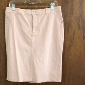 Mid length denim and spandex blend skirt